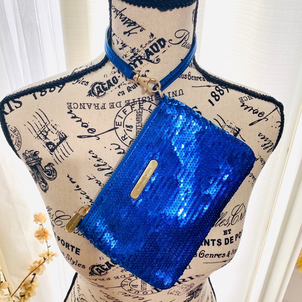 Michael Kors Wristlet in Metallic Blue